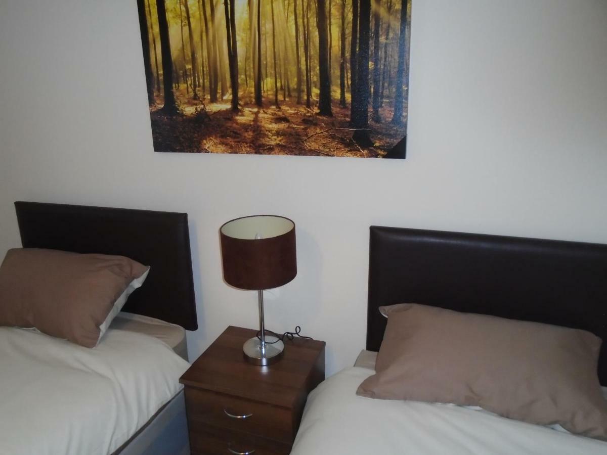 Clydebank Apartment Глазго Экстерьер фото